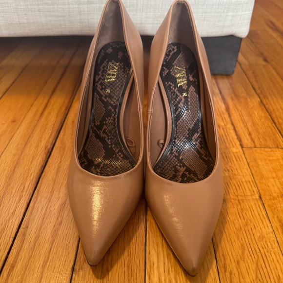 Zara shoes - Picture 4 of 4